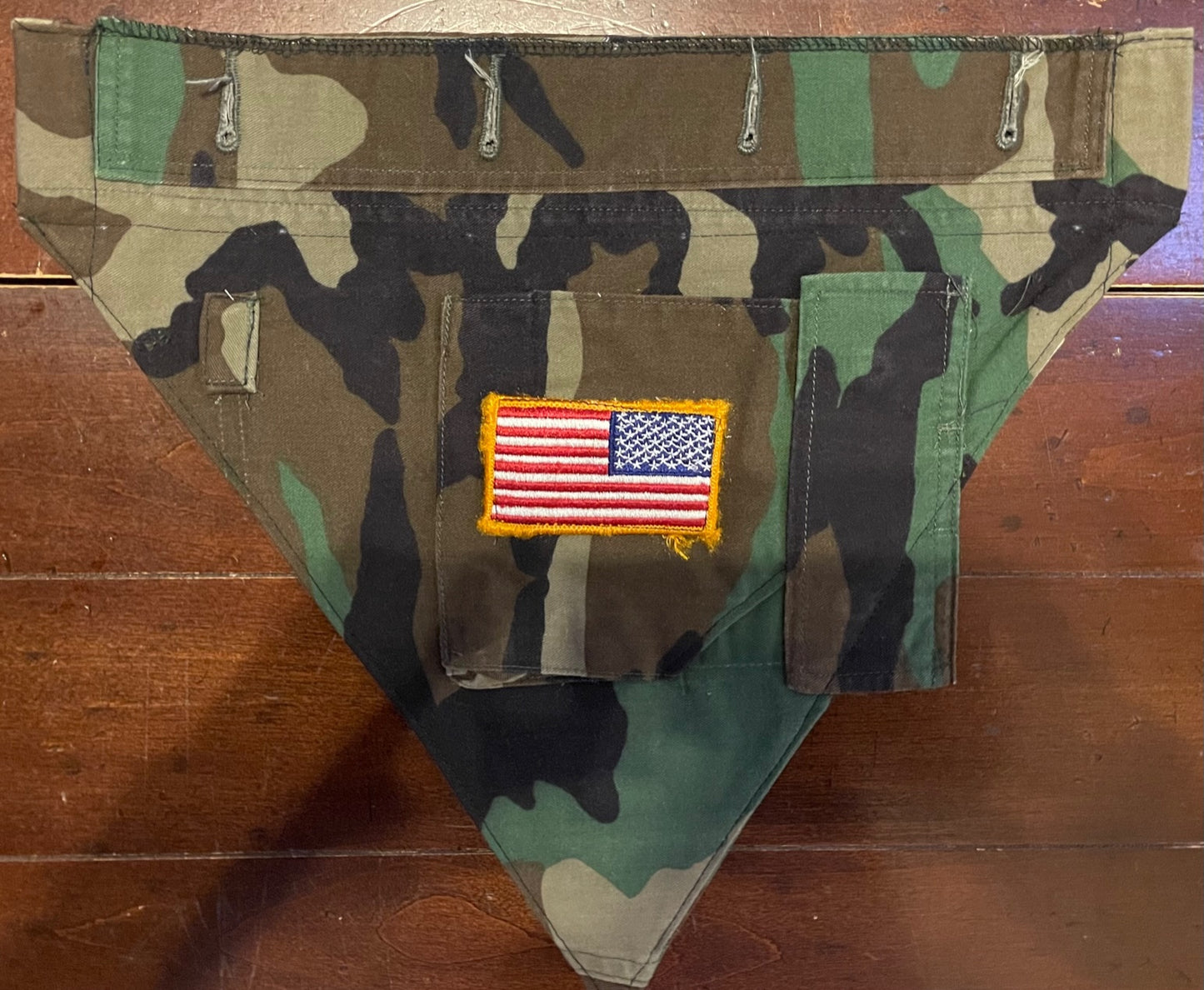 MED WOODLAND W/FLAG DOG BANDANA