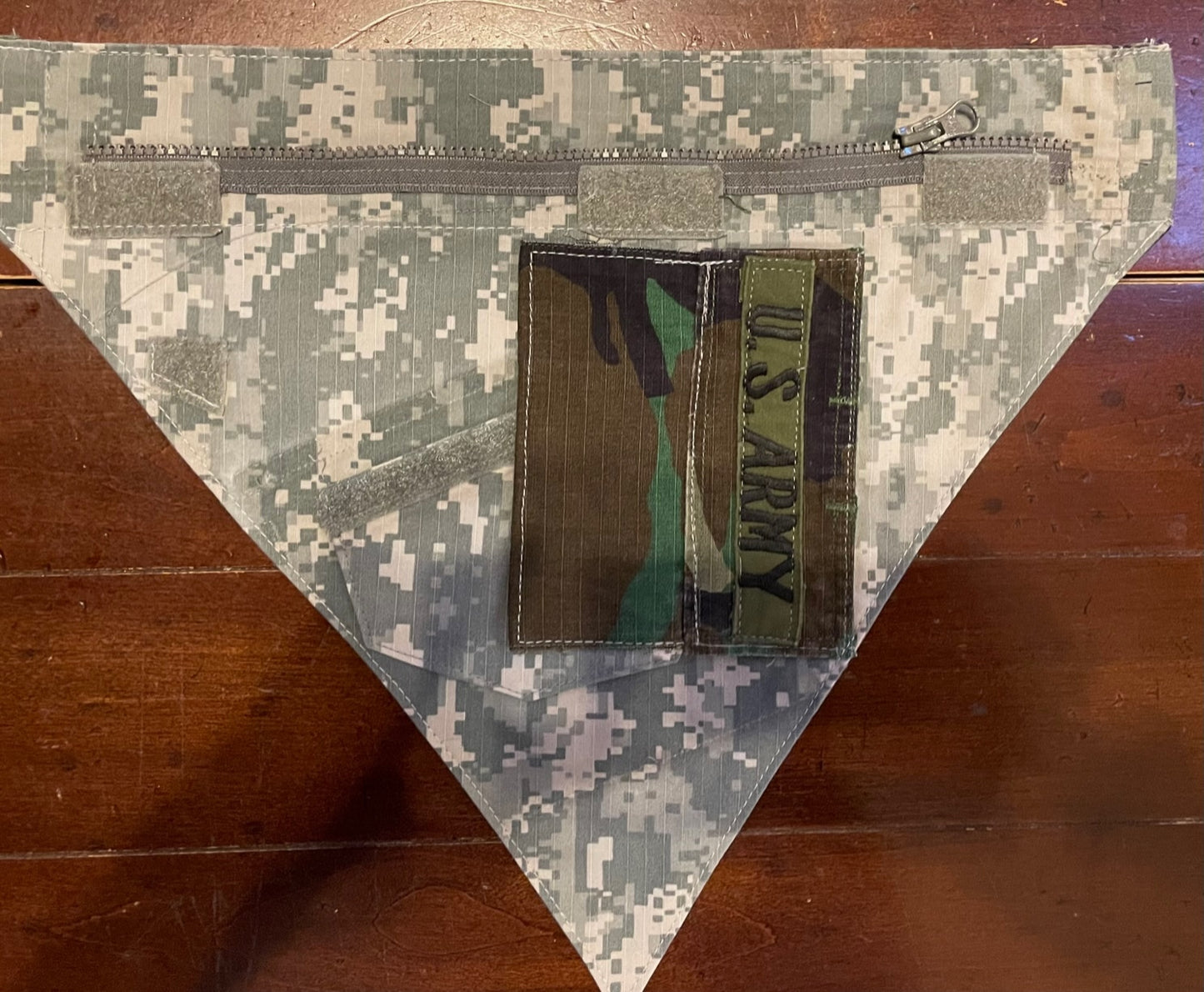 MED ARMY DIG W/WOODLAND BACK DOG BANDANA