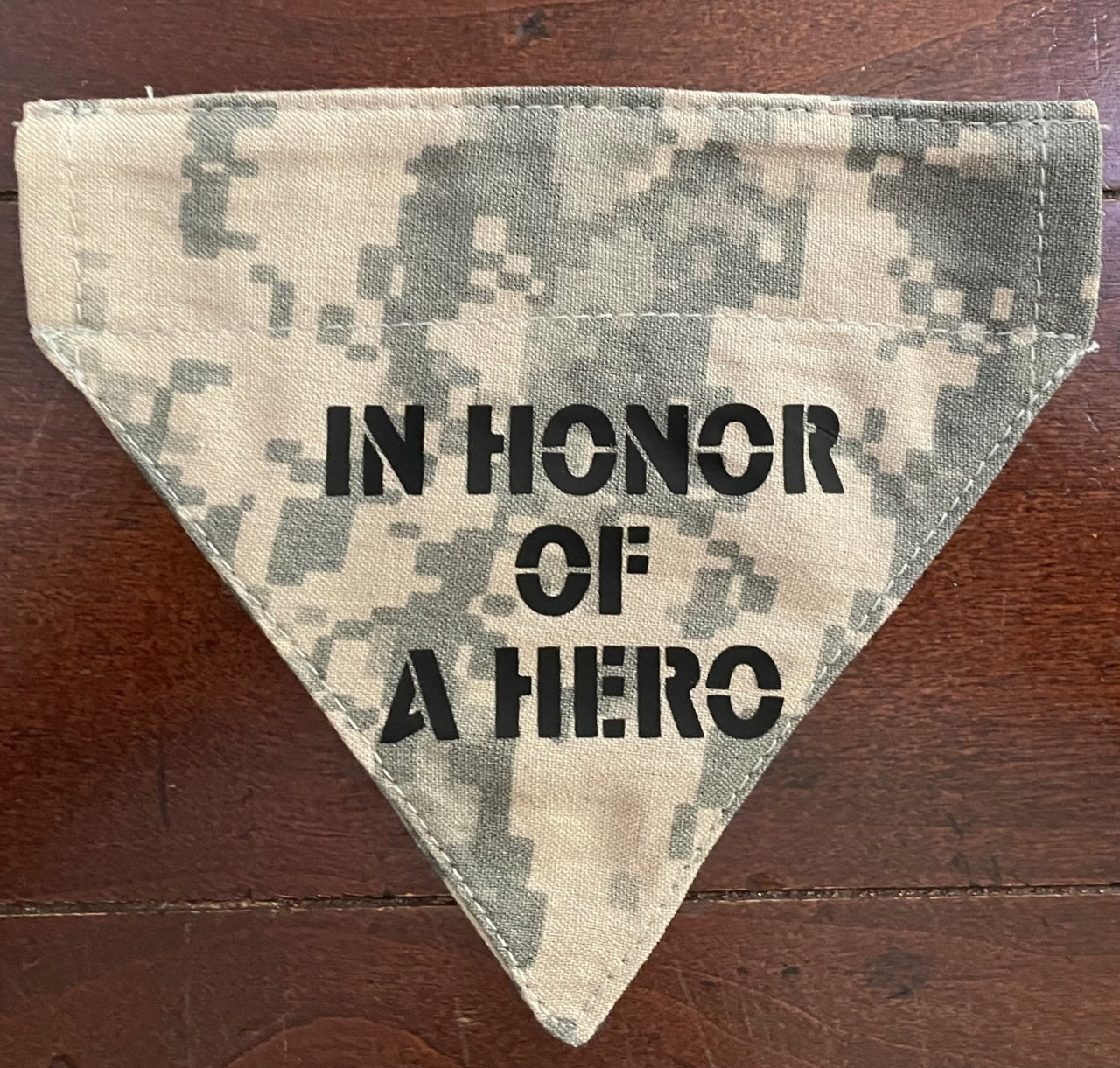 TINY DOG BANDANA ARMY DIGITAL IN HONOR NEW
