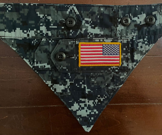 XS NAVY BLUE DIGITAL DOG BANDANA