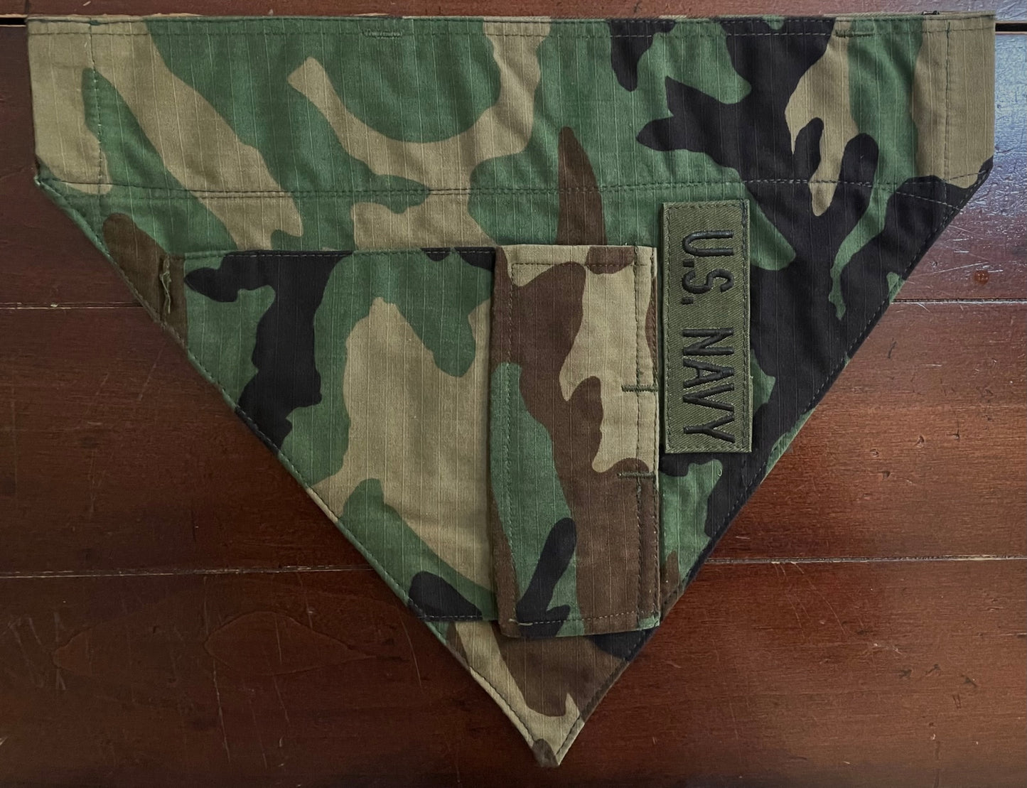 SM WOODLAND NAVY DOG BANDANA