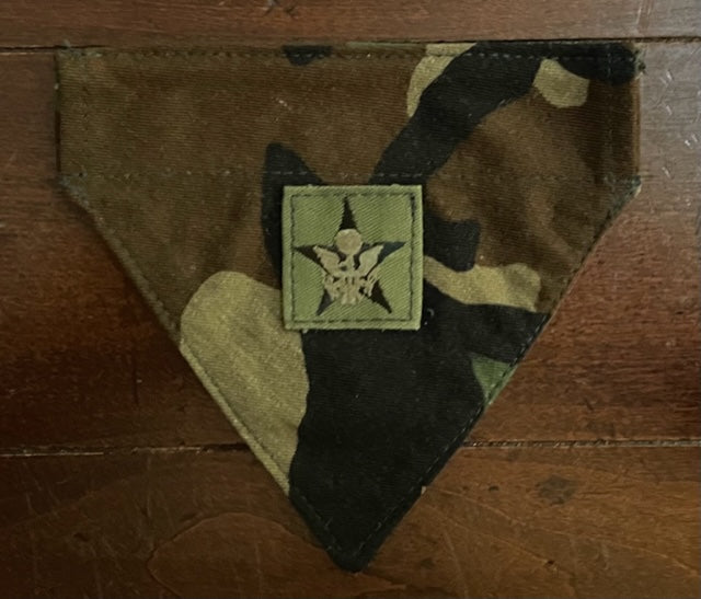 TINY DOG BANDANA WOODLAND