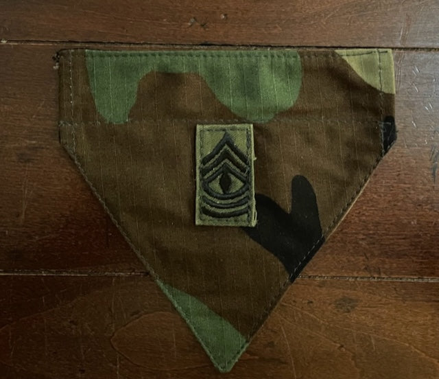 TINY DOG BANDANA WOODLAND