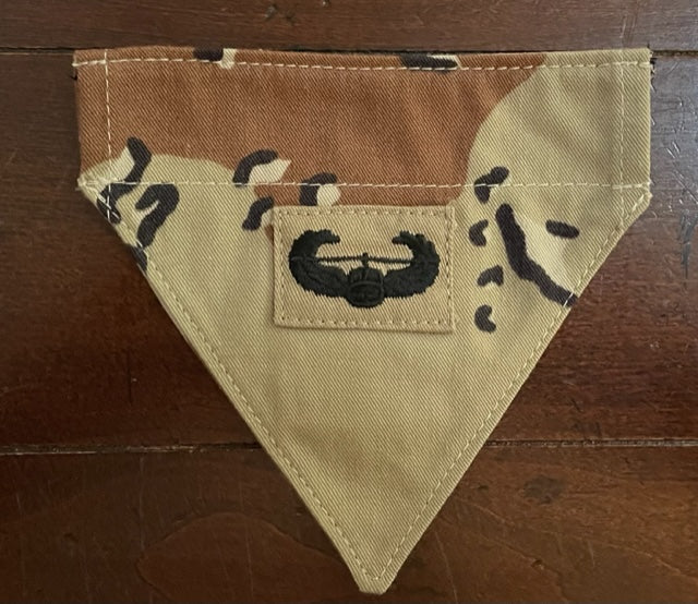 TINY DOG BANDANA CHOC CHIP