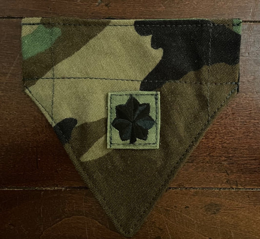 TEENIE TINY DOG BANDANA WOODLAND