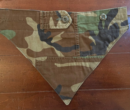 XS WOODLAND DOG BANDANA