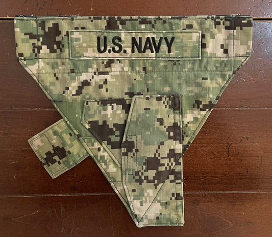 XXS NAVY GREEN DIGITAL/BL DIG BACK DOG BANDANA