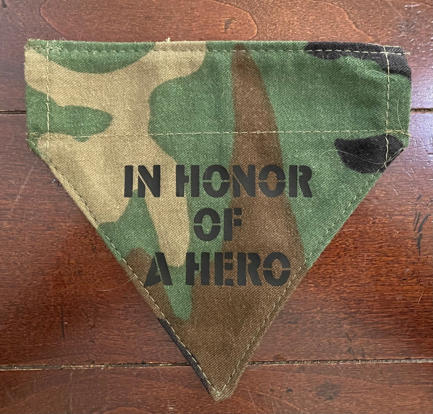 TINY DOG BANDANA WOODLAND IN HONOR NEW