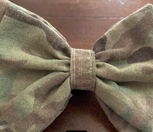 MULTICAM DOG BOW TIE